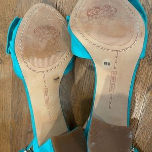 Beautiful blue suede chunky heel 3 inch